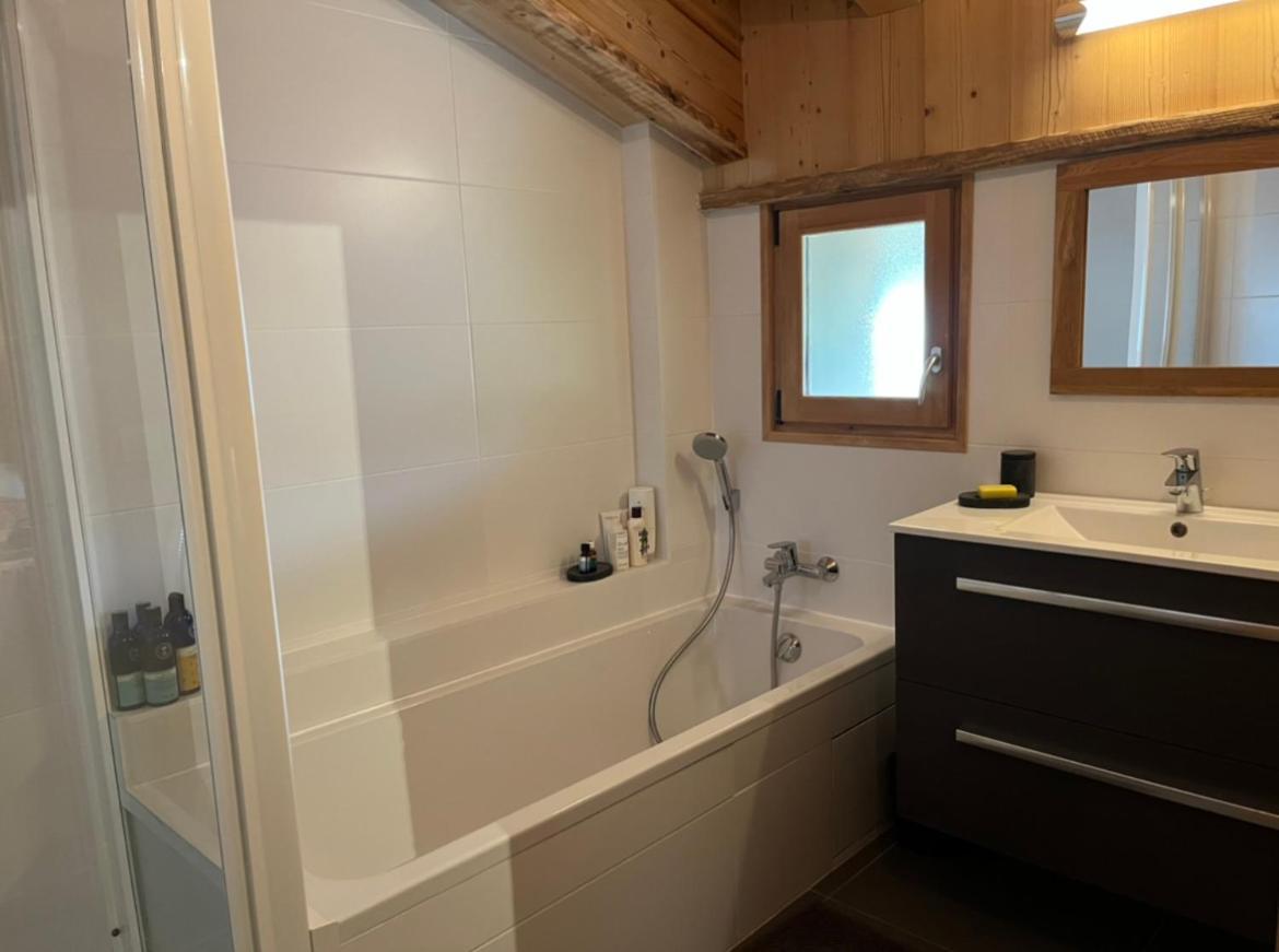 Le Chalet Du Cret - 8 Pers, Tout Confort Avec Jacuzzi ノートル・ダム・ド・ベルコンブ エクステリア 写真